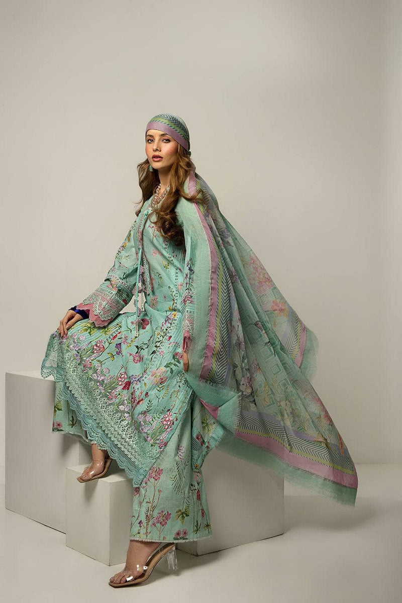 img_sobia_nazir_vital_lawn_23_awwal_boutique