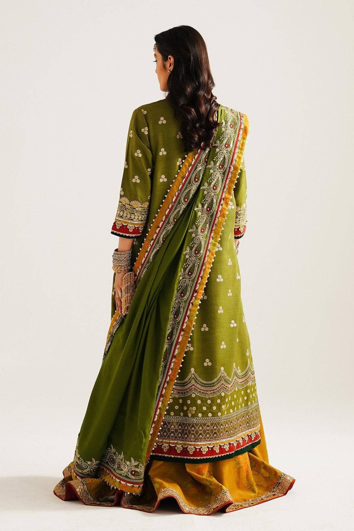 img_zara_shahjahan_winter_23_awwal_boutique