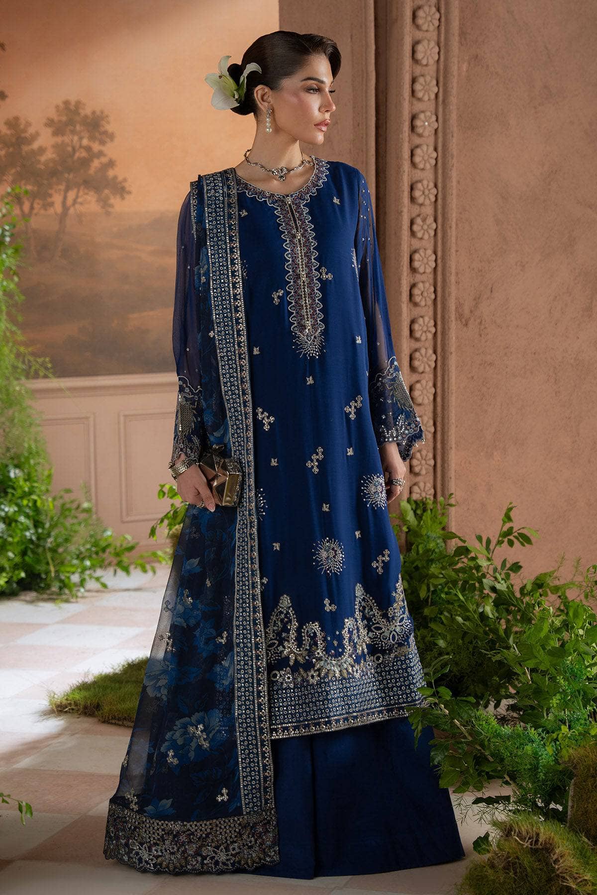 img_nureh_amaya_luxury_awwal_boutique