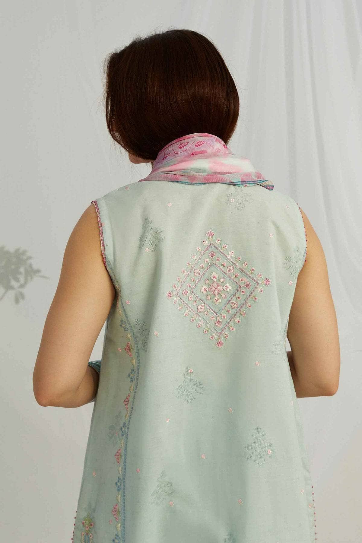 img_coco_by_zara_shahjahan_lawn_23_awwal_boutique