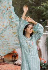 img_adans_libas_chikankari_lawn_23_awwal_boutique