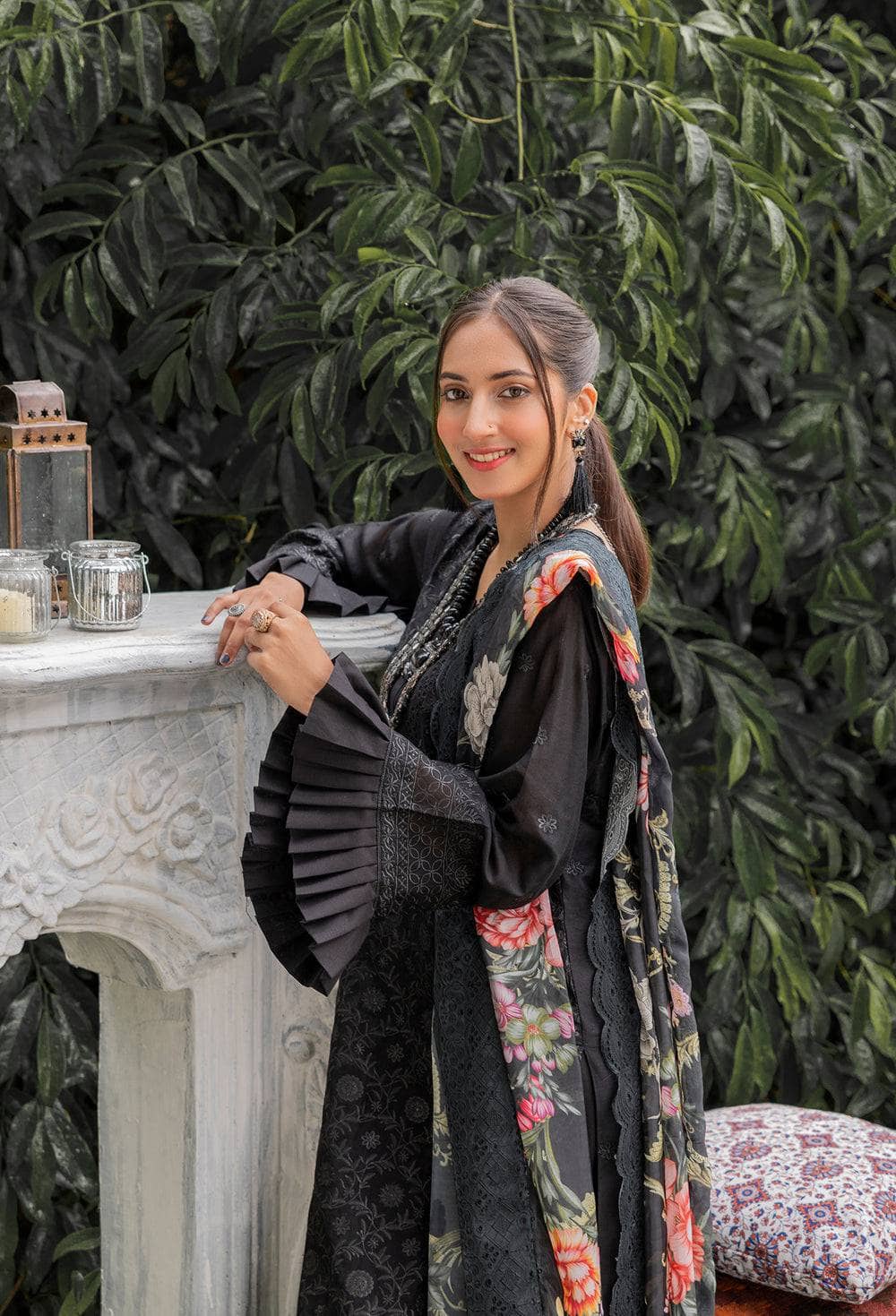 img_adans_libas_chikankari_lawn_23_awwal_boutique