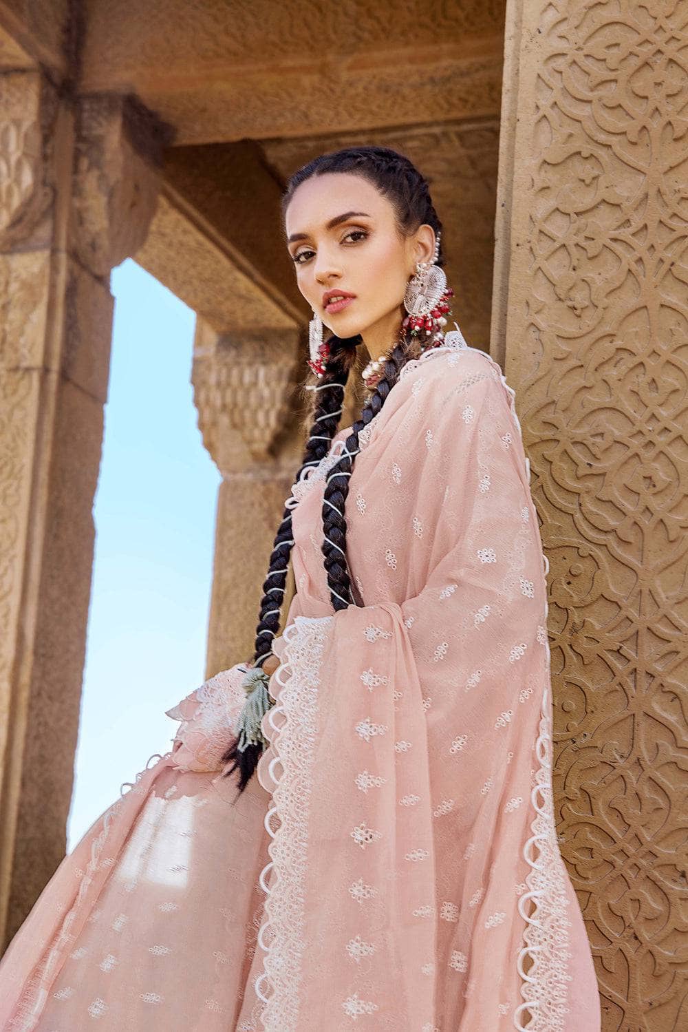 img_adans_libas_chikankari_schiffli_lawn_awwal_boutique