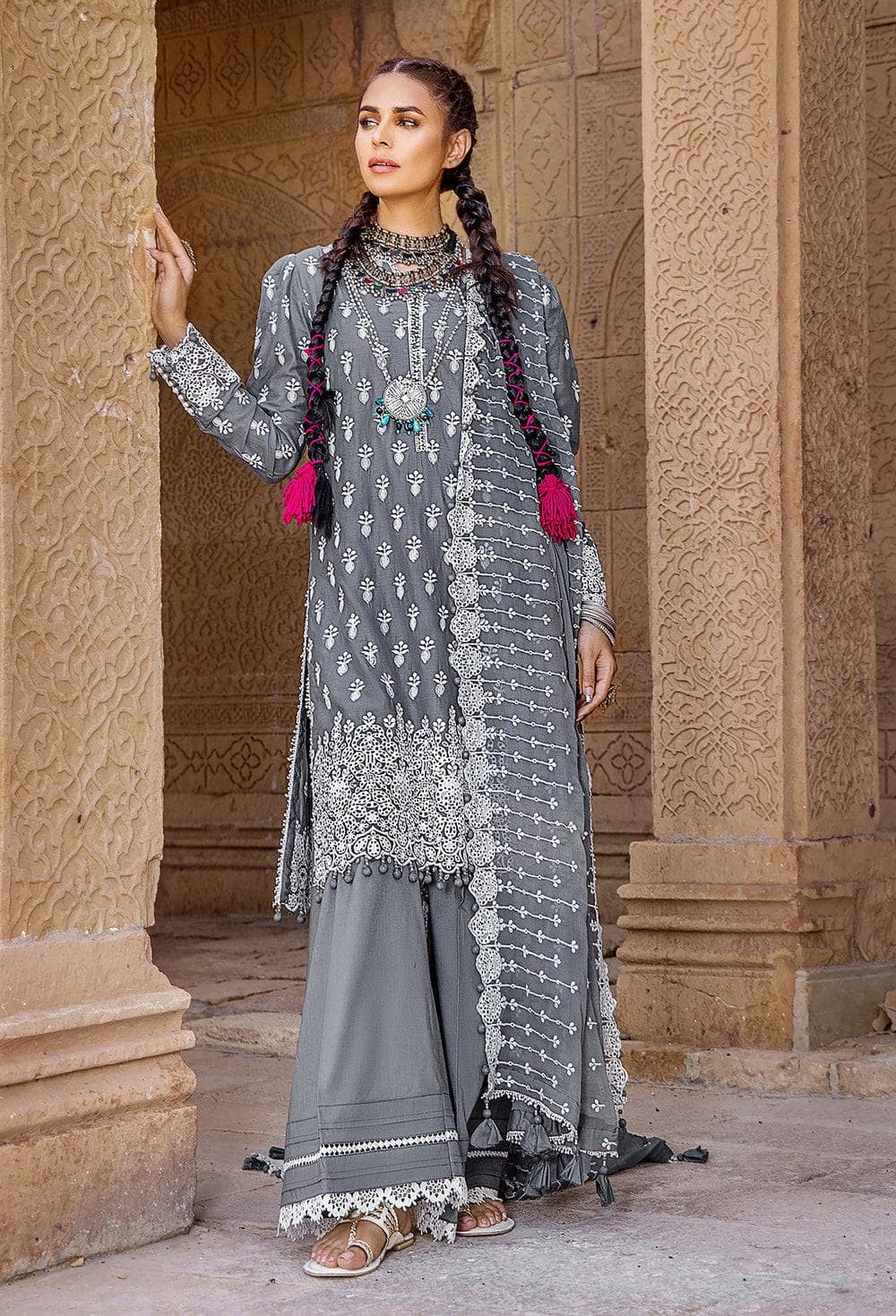 img_adans_libas_chikankari_schiffli_lawn_awwal_boutique