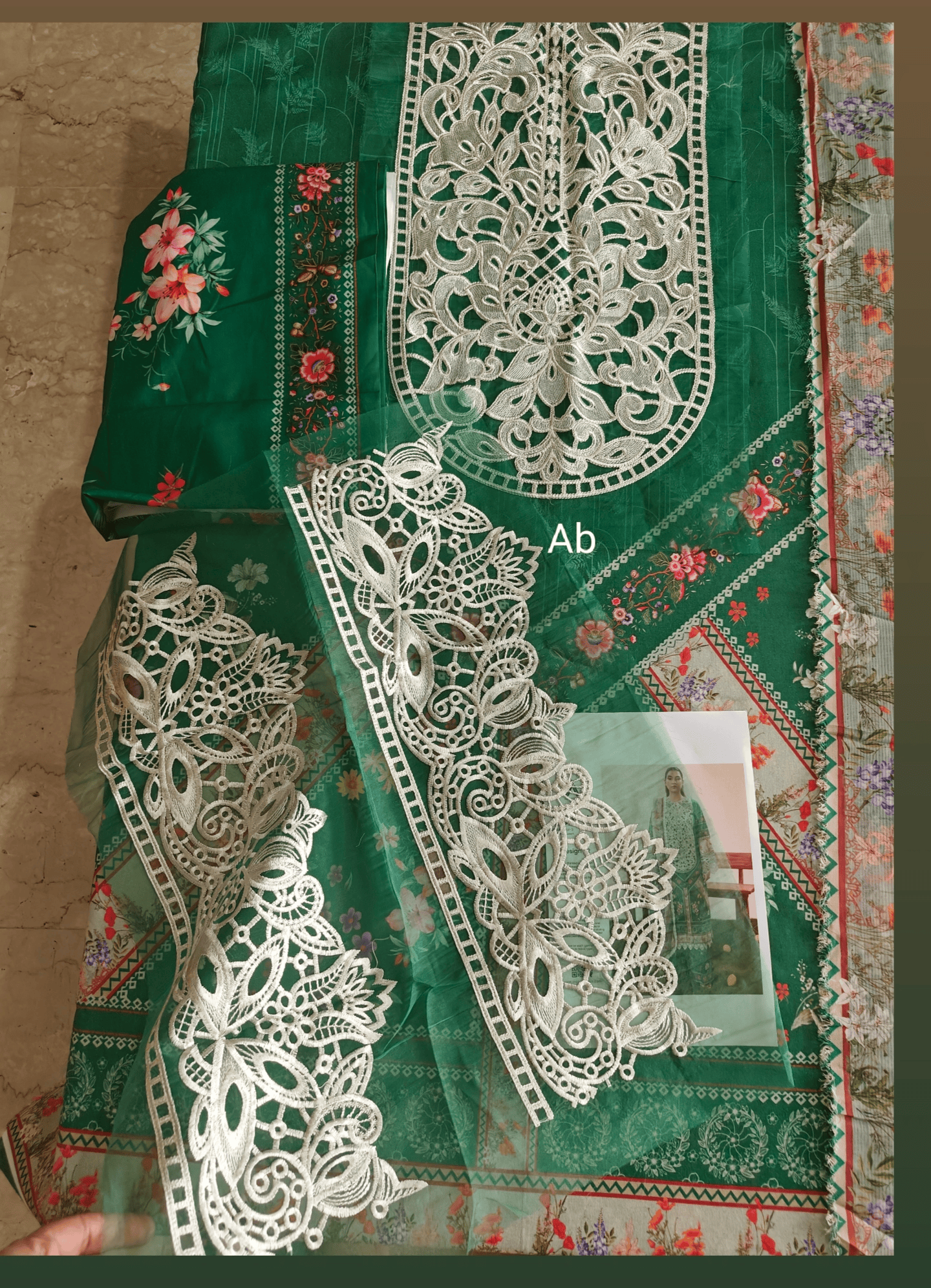 Open Pic/Adan's Libas Afsana Lawn