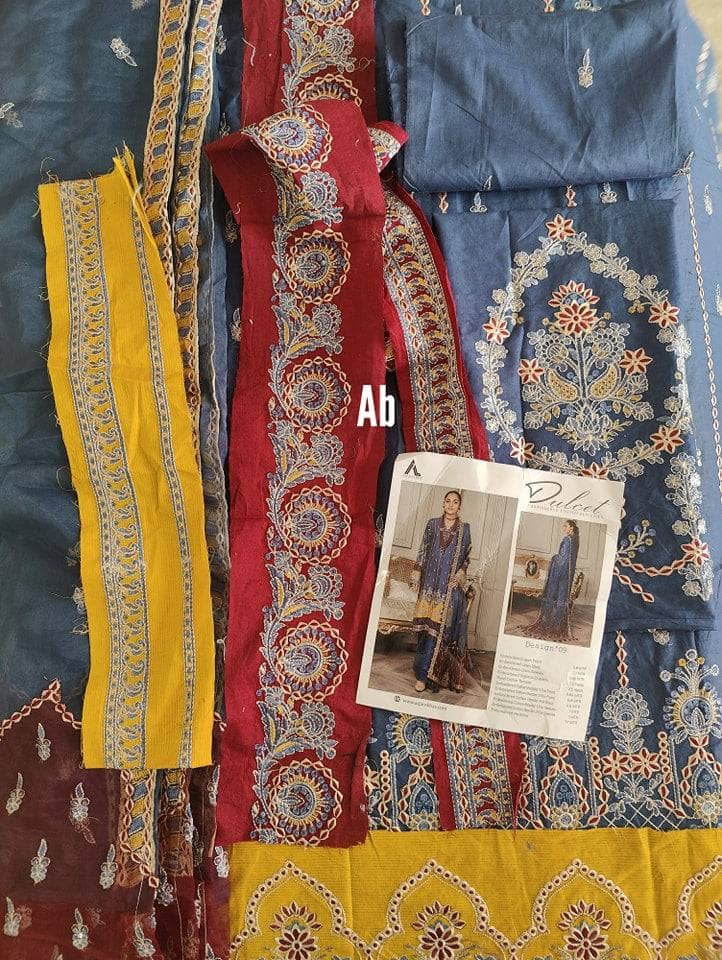 img_open_pic_ramsha_andaz_lawn_23_awwal_boutique