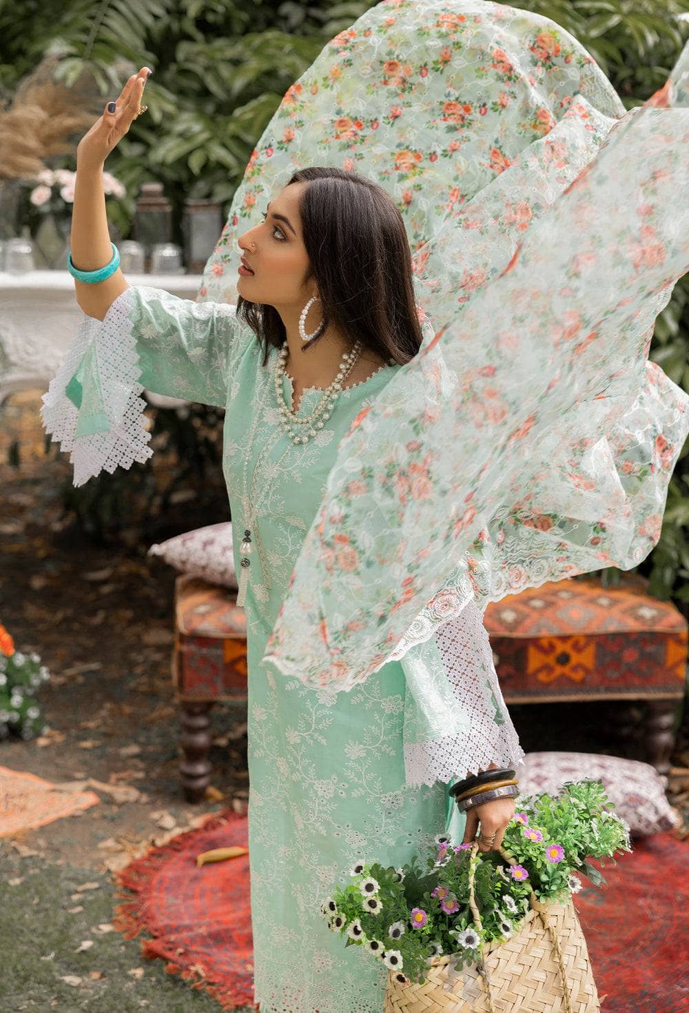 img_adans_libas_chikankari_lawn_23_awwal_boutique
