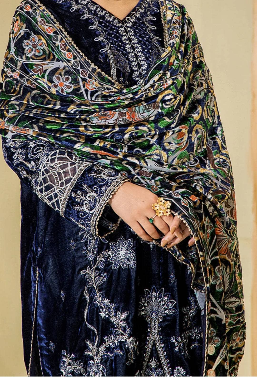 img_adans_libas_velvet_palachi_awwal_boutique