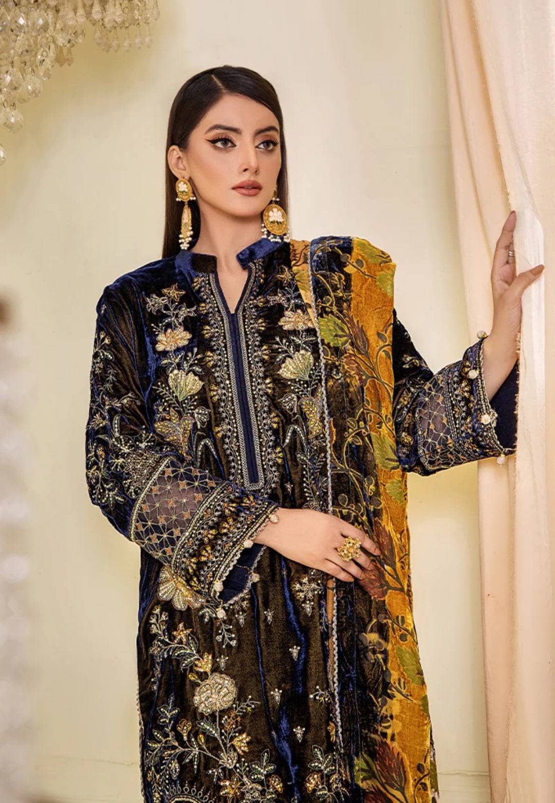 img_adans_libas_velvet_palachi_awwal_boutique