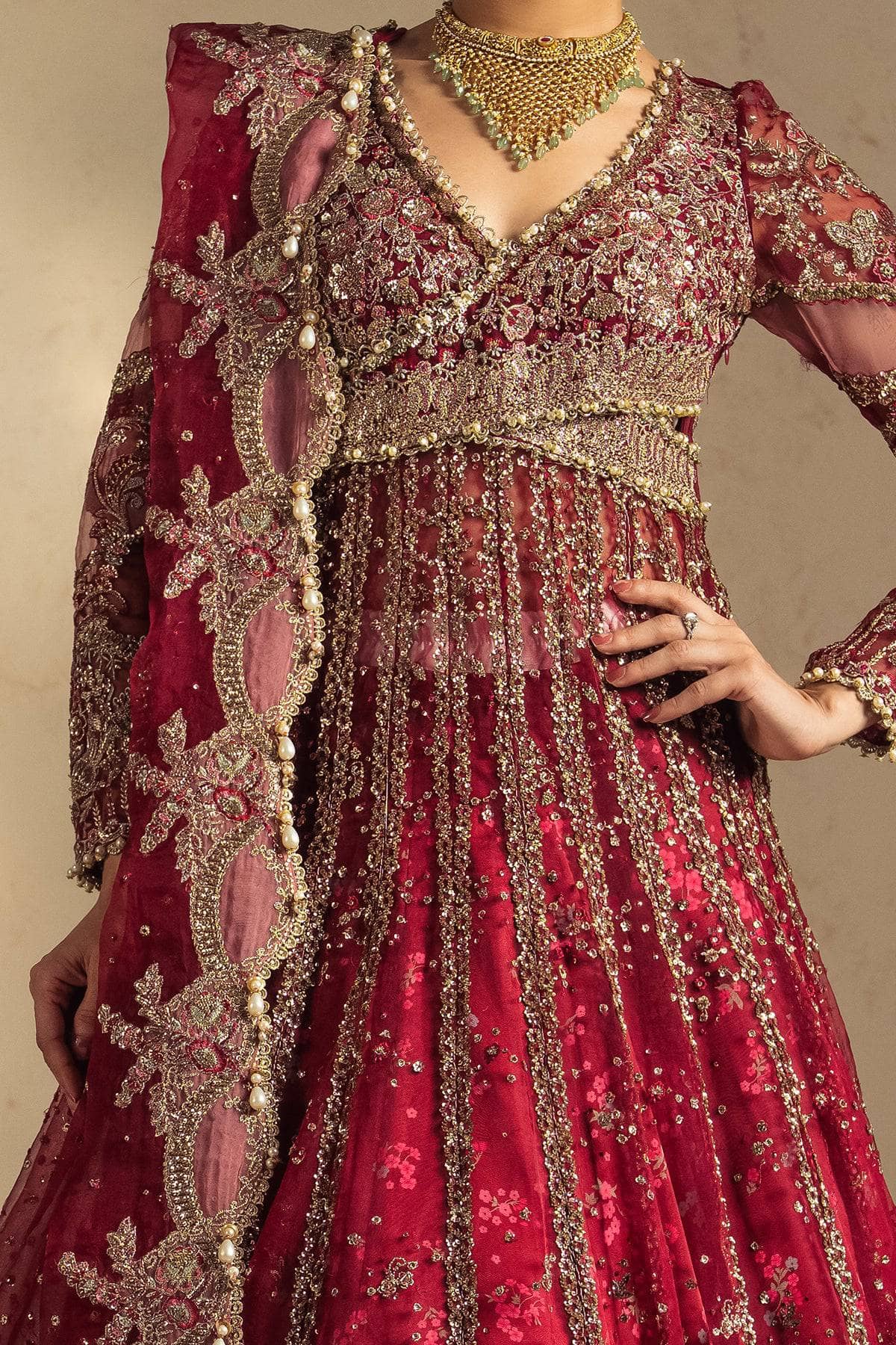 img_afrozeh_ayzel_luminara_awwal_boutique