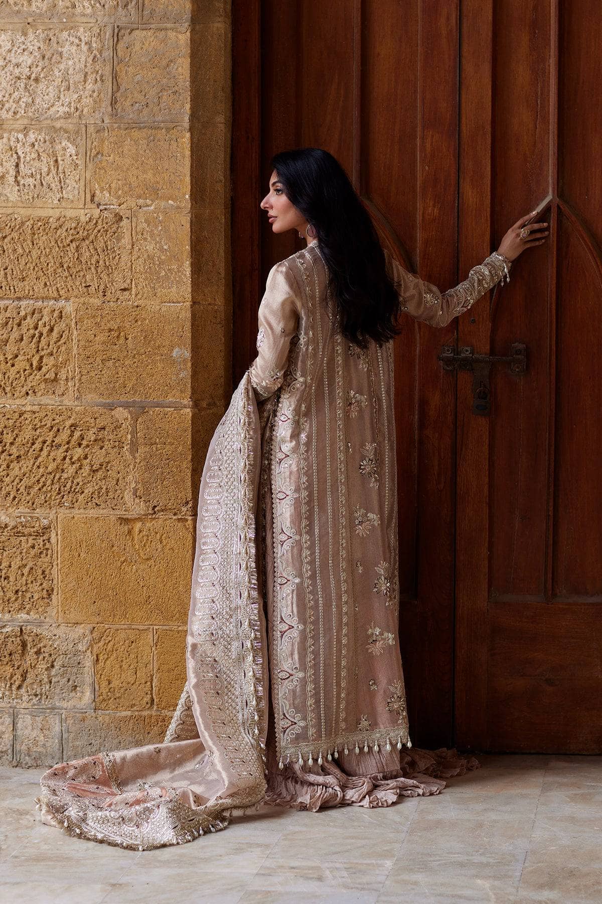 Afrozeh Dastangoi Formals 26/Rang E Dastaan/Zari Gold Blush