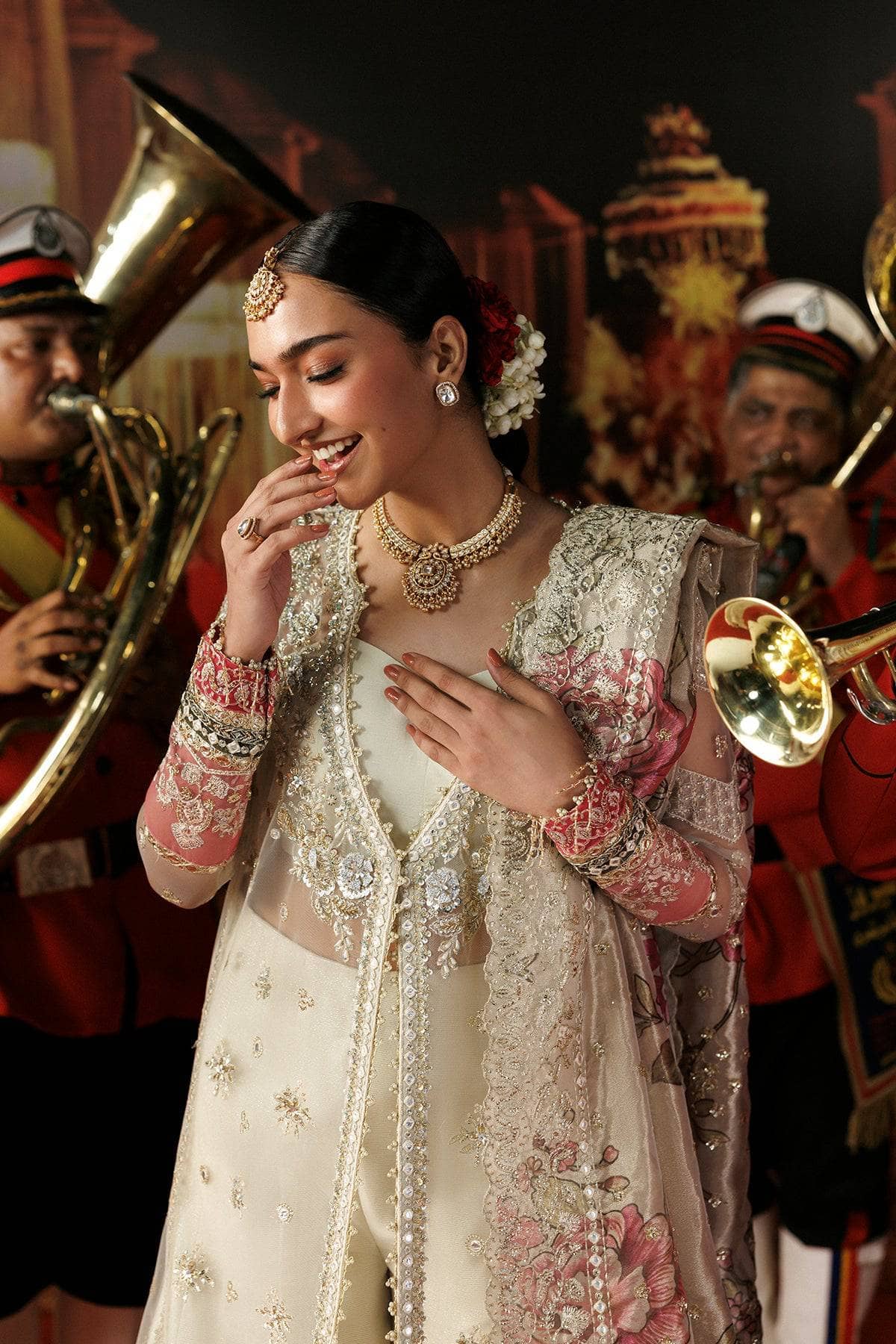 Afrozeh Shehnai Wedding Formals 26/Rang-E-Wafa/Off White