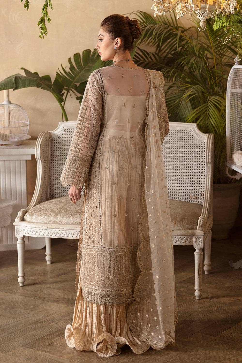 img_afrozeh_la_fuchsia_awwal_boutique