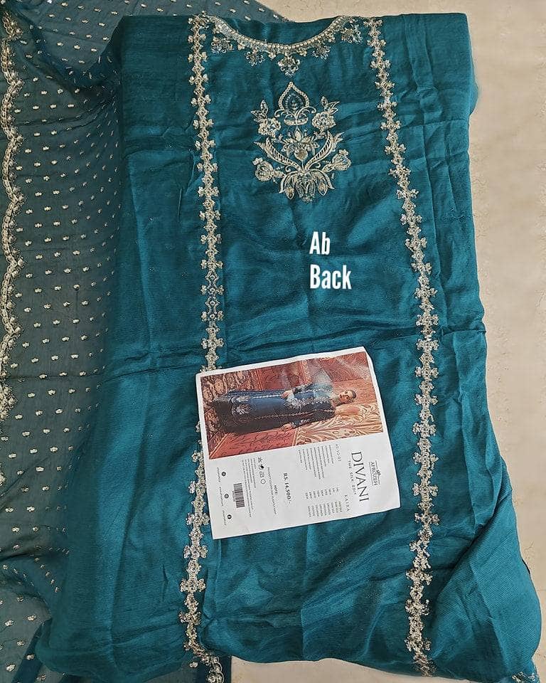 img_afrozeh-divani_silk_edit_awwal_boutique