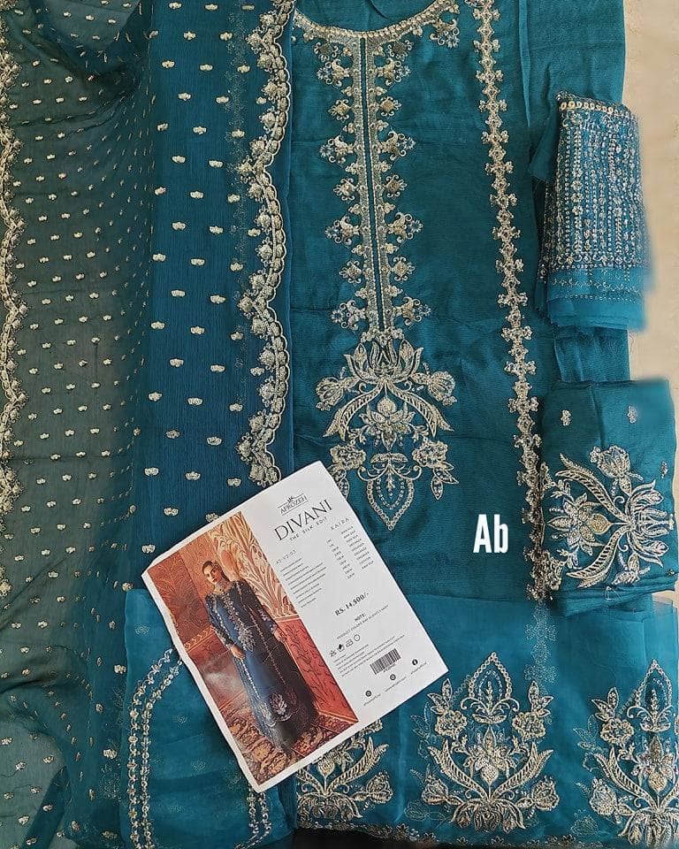 img_afrozeh-divani_silk_edit_awwal_boutique