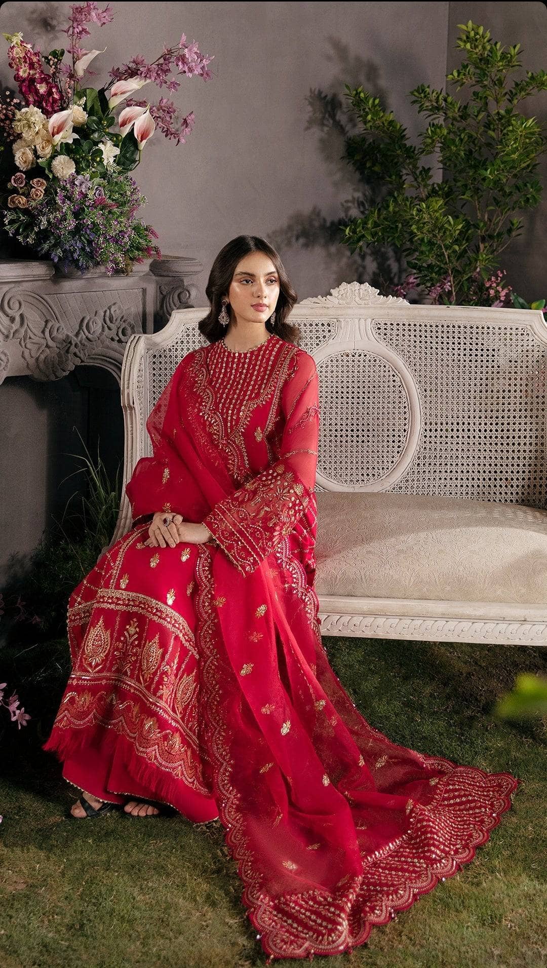 img_afrozeh_la_fuchsia_chiffon_awwal_boutique