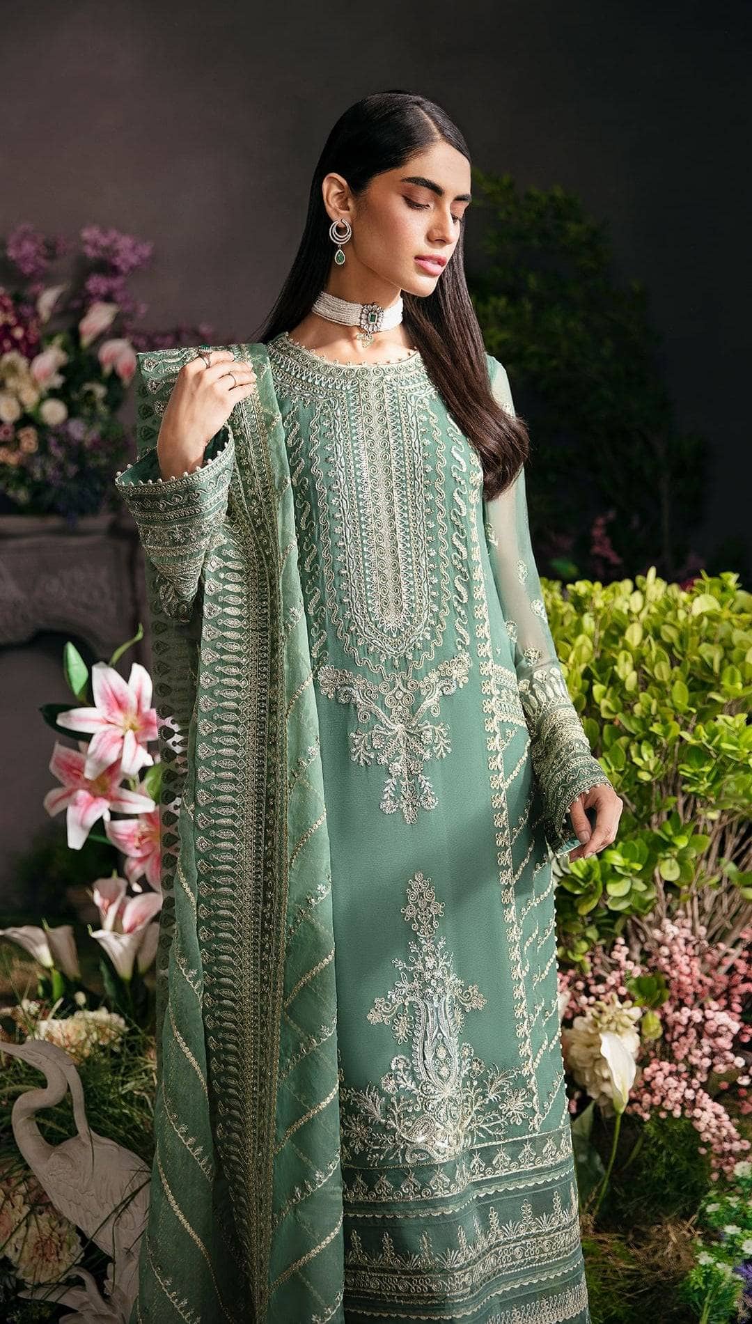 img_afrozeh_la_fuchsia_chiffon_awwal_boutique