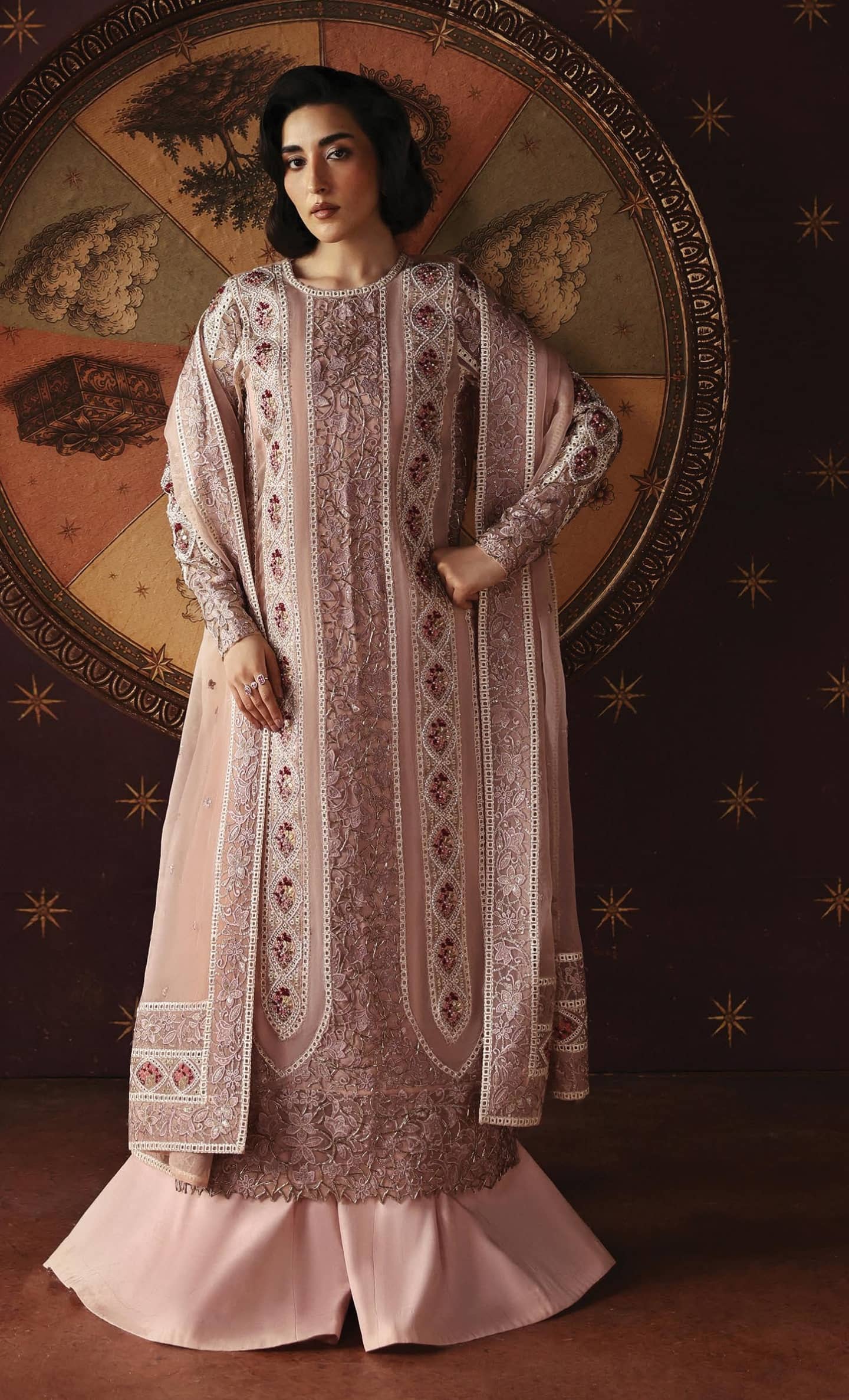 img_afrozeh_la_fuchsia_awwal_boutique