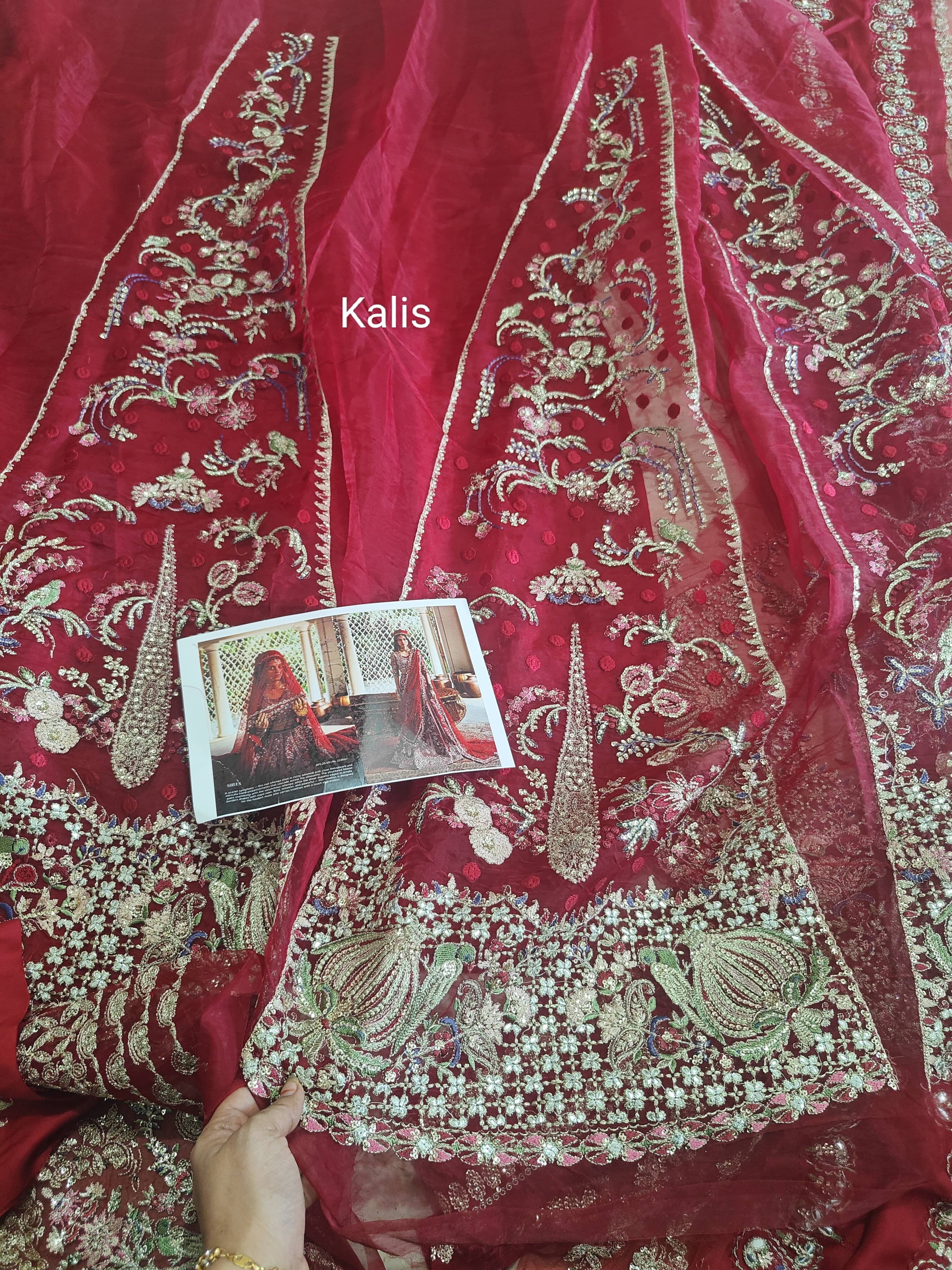 Sale‼️Open Pic/Afrozeh Shehnai Wedding Formals/Sheen/Crimson Red