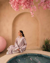 img_afrozeh_painted_garden_lawn_awwal_boutique