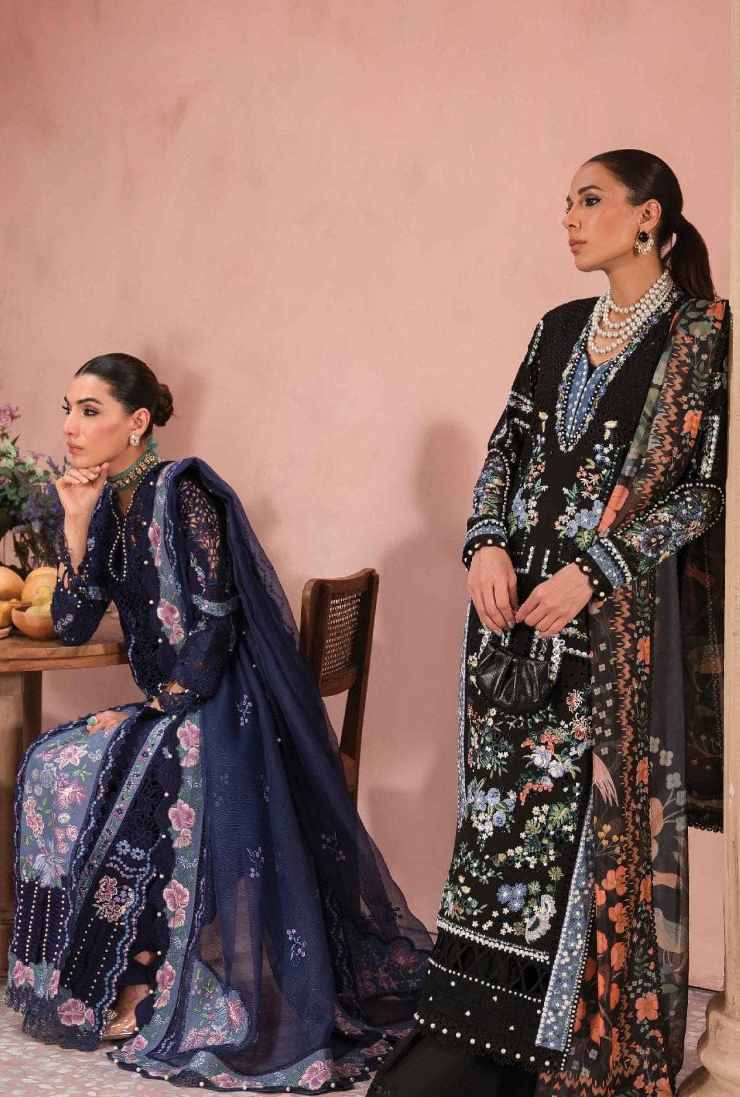 img_afrozeh_painted_garden_lawn_awwal_boutique