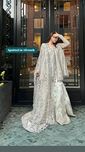 Spotted in  Afrozeh Dastangoi Formals 26/Afsun/Ivory White