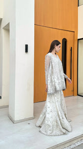 Spotted in  Afrozeh Dastangoi Formals 26/Afsun/Ivory White