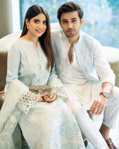 img_qalamkar_luxury_lawn_awwal_boutique