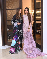 img_qalamkar_luxury_lawn_awwal_boutique