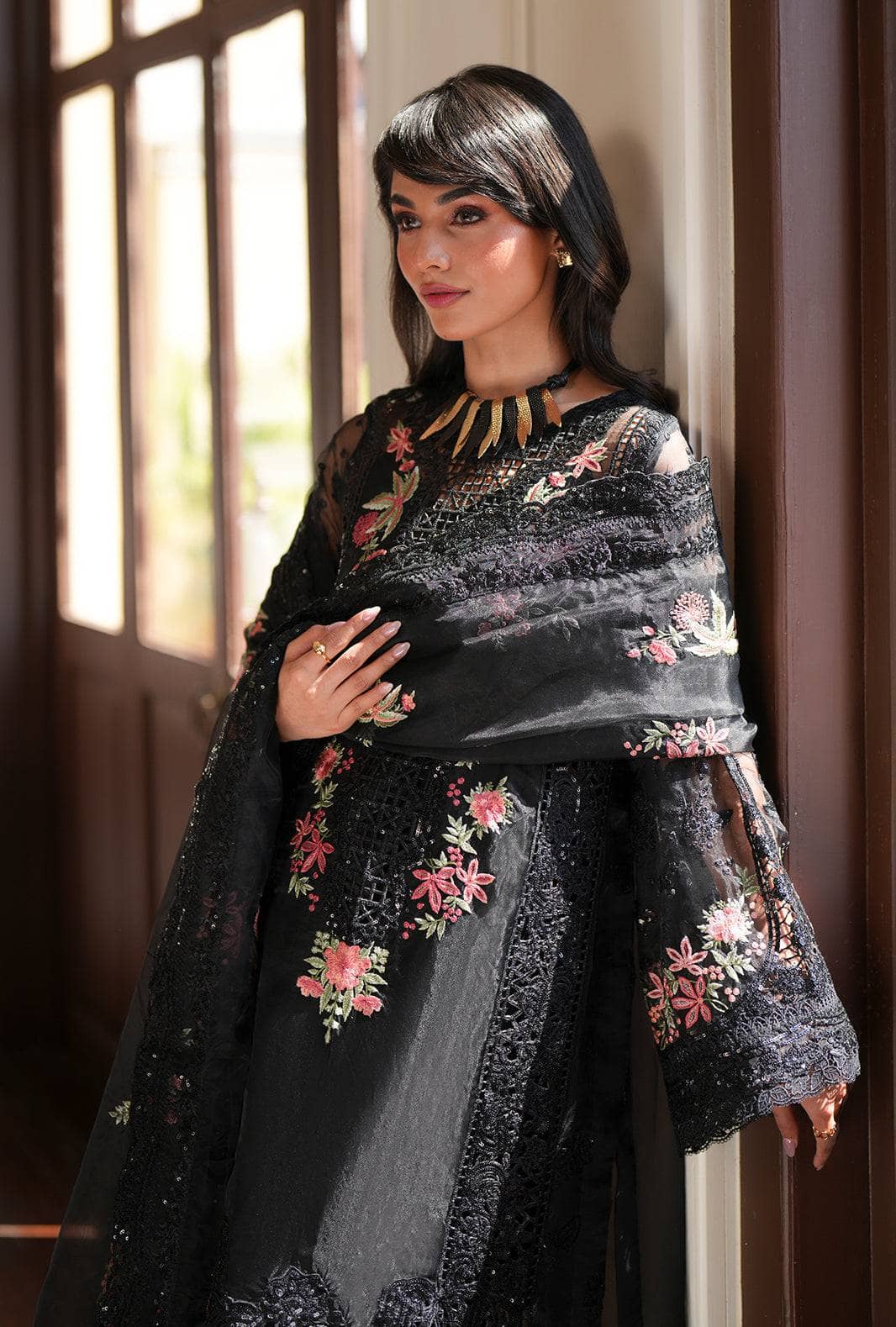 Ajr Couture Cut Work Edition/Elysia/Black/05