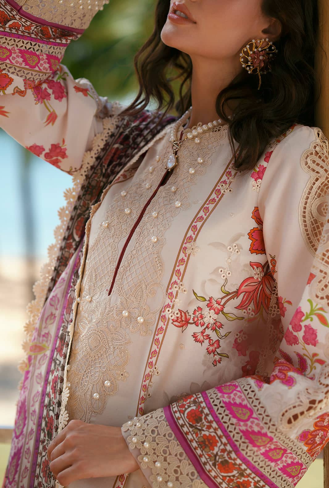 Ajr Couture Chikankari Lawn 26/Aira/Off White Beige