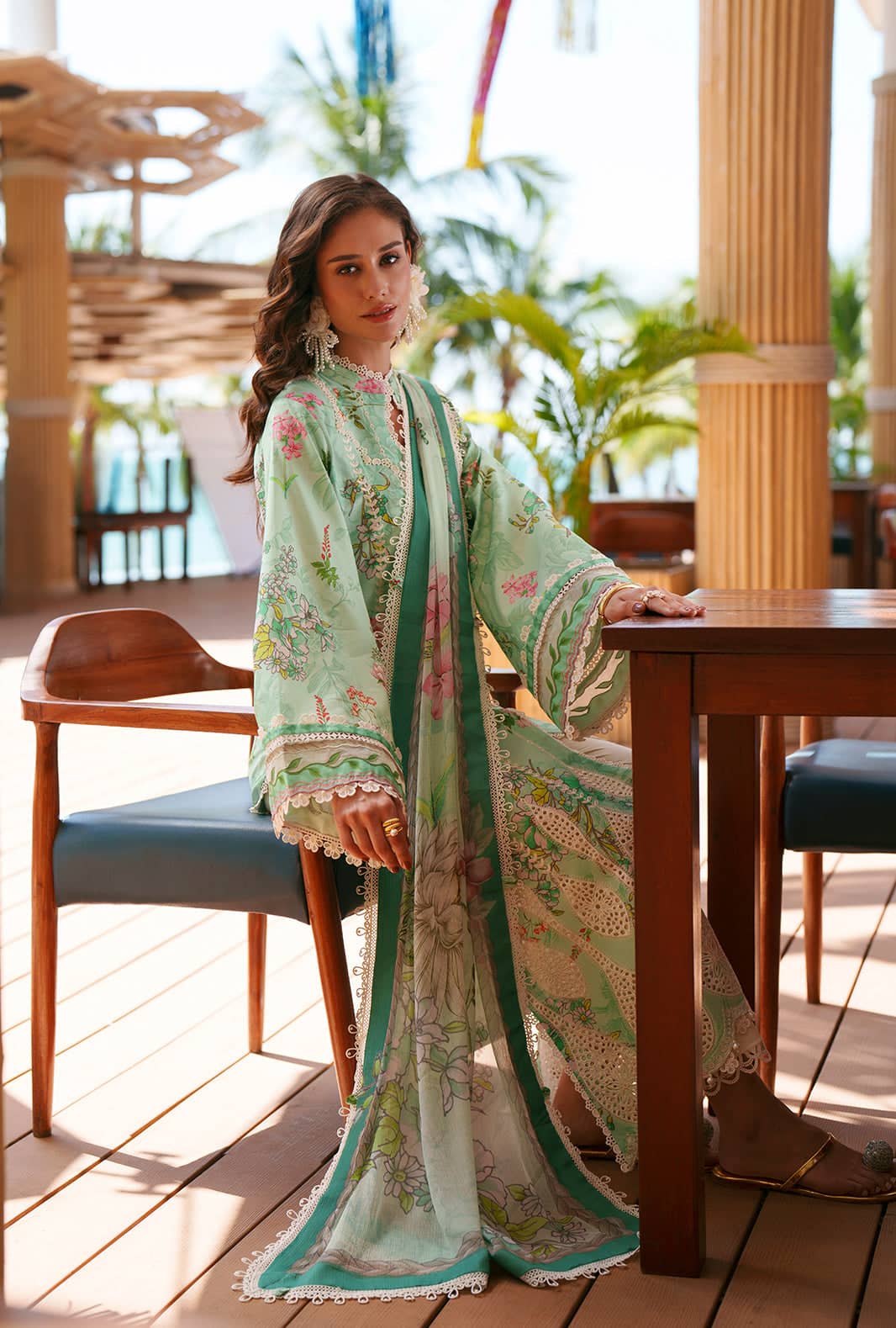 img_ajr_couture_awwal_boutique