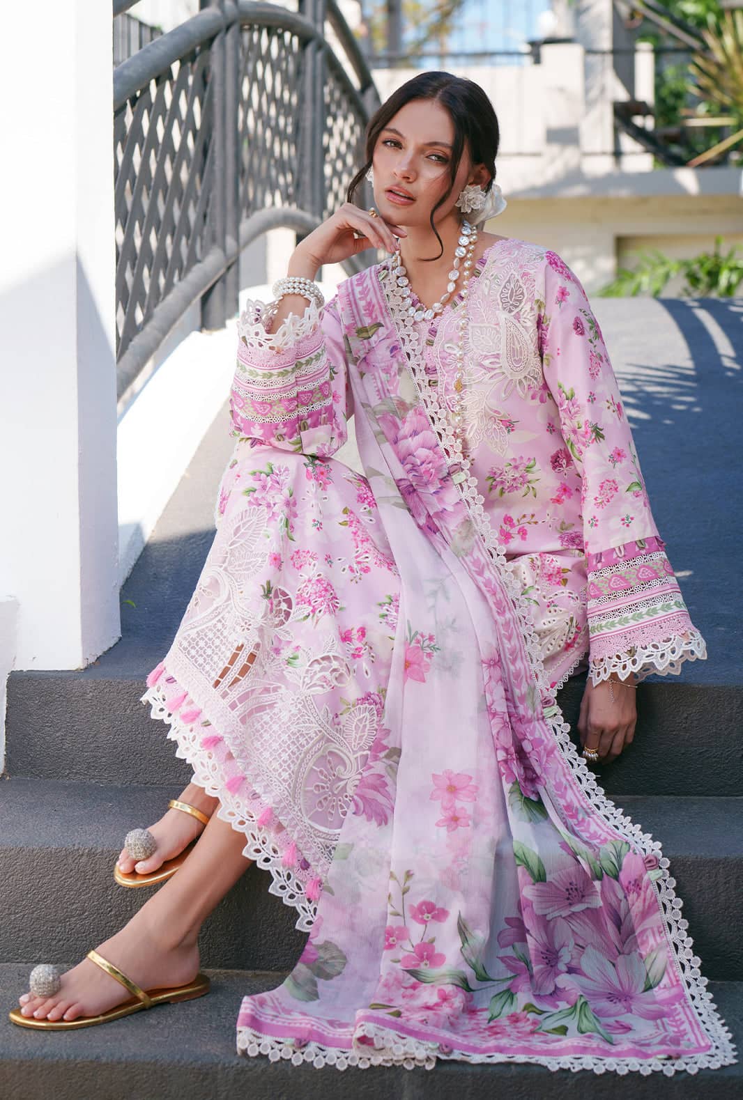 img_ajr_couture_awwal_boutique