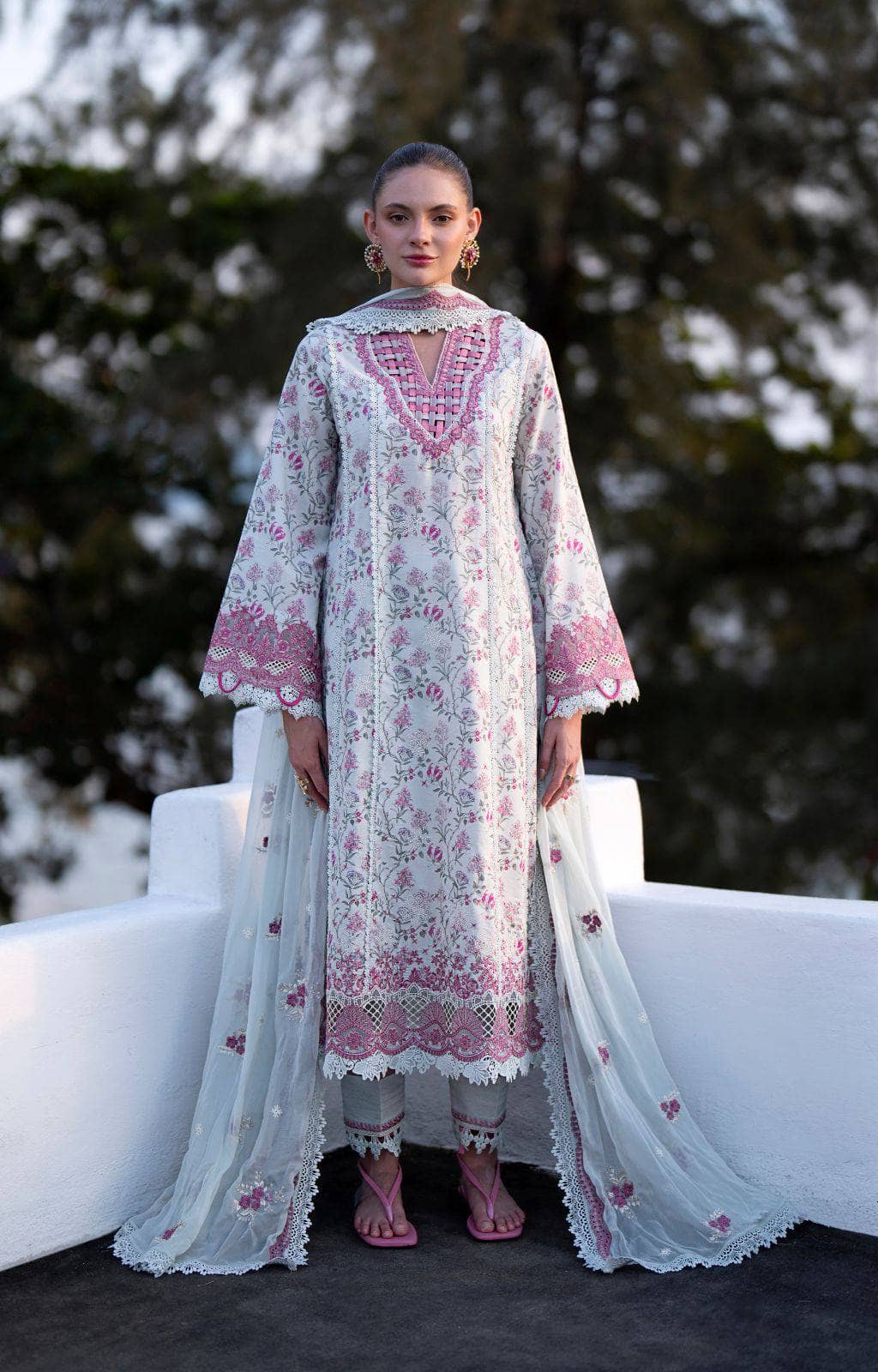 img_ajr_couture_printkari_awwal_boutique