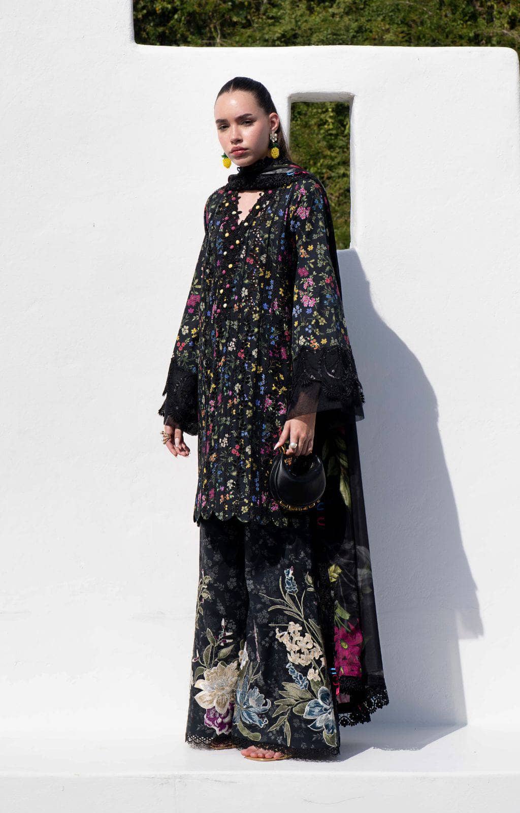 img_ajr_couture_awwal_boutique