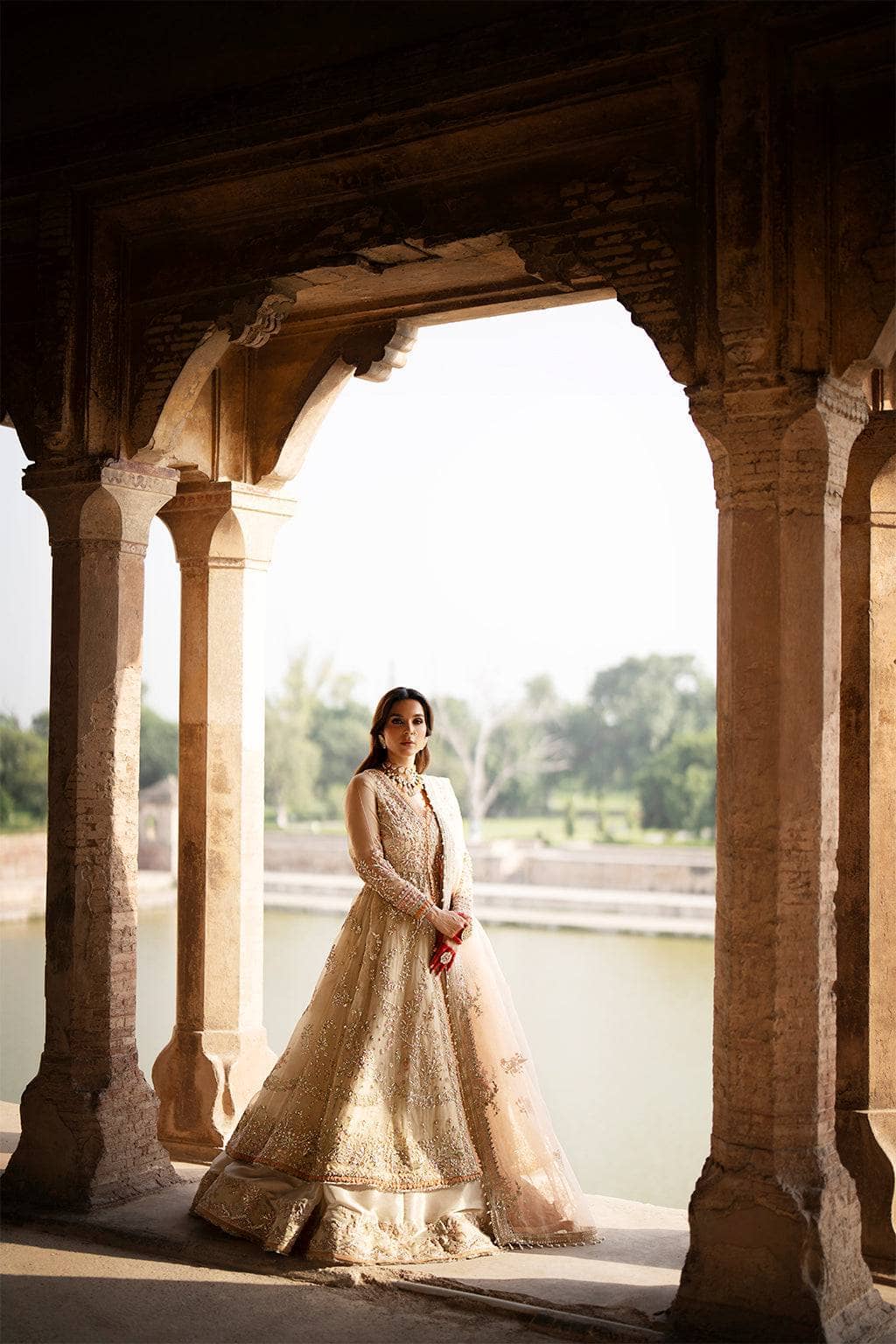 img_ajr_couture_awwal_boutique