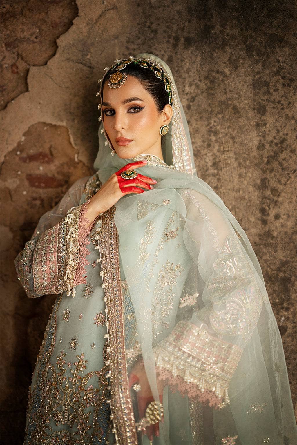 img_ajr_couture_awwal_boutique