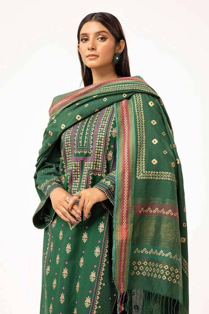 img_gul_ahmed_winter_24_awwal_boutique