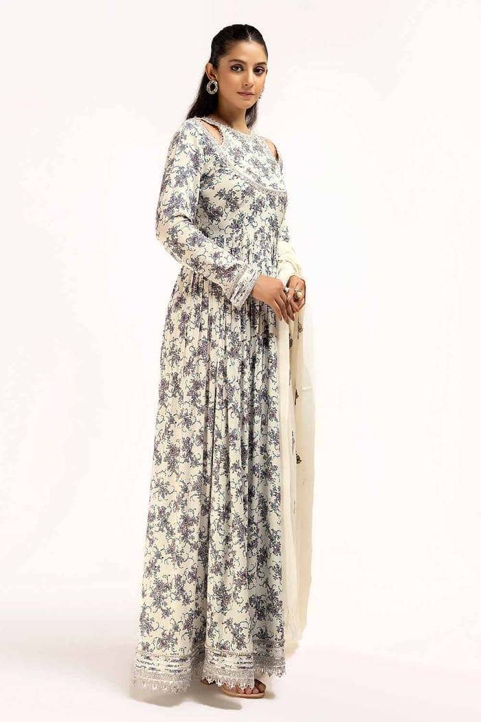 img_gul_ahmed_winter_24_Awwal_boutique