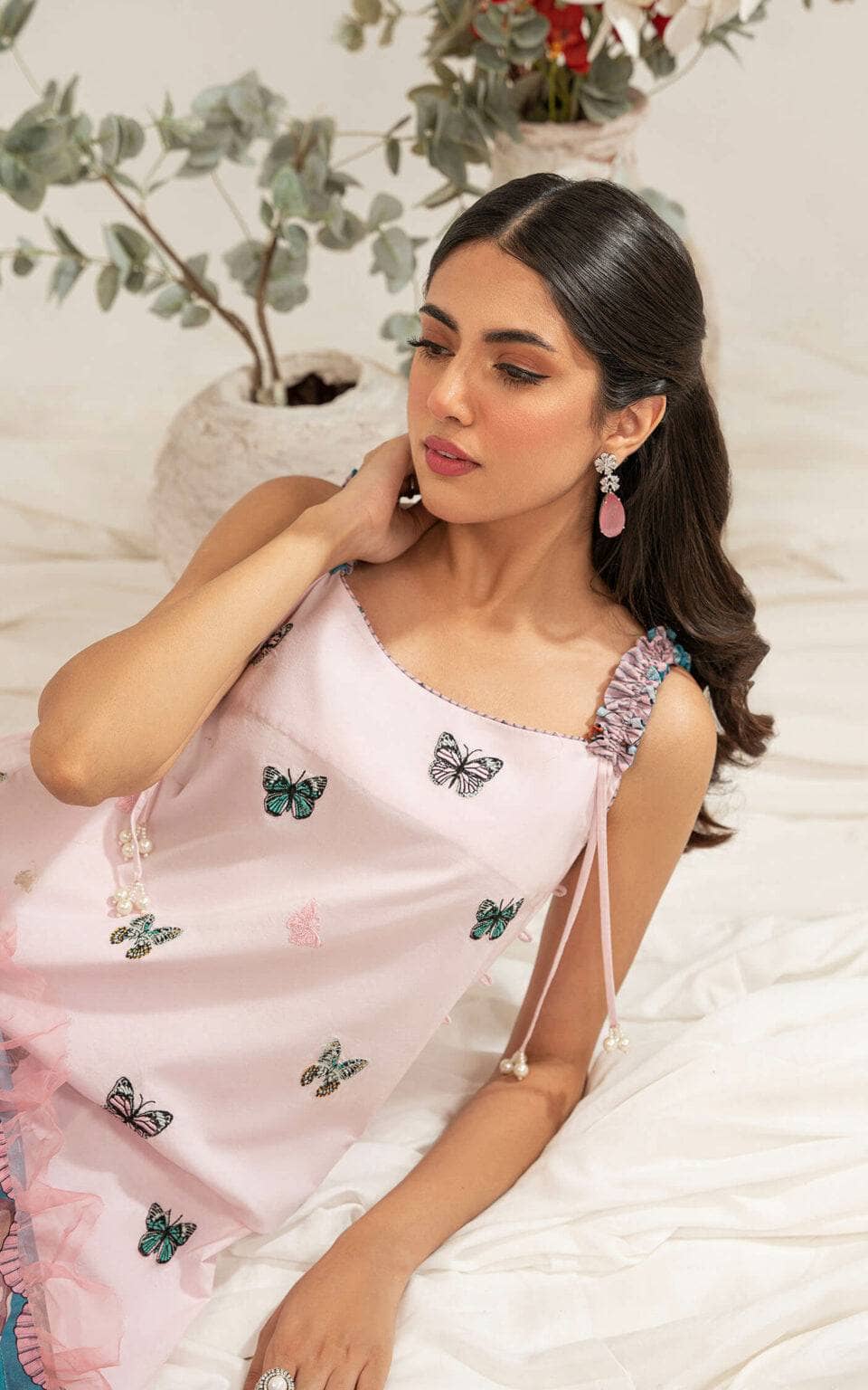 img_asifa_and_nabeel_lawn_23_awwal_boutique