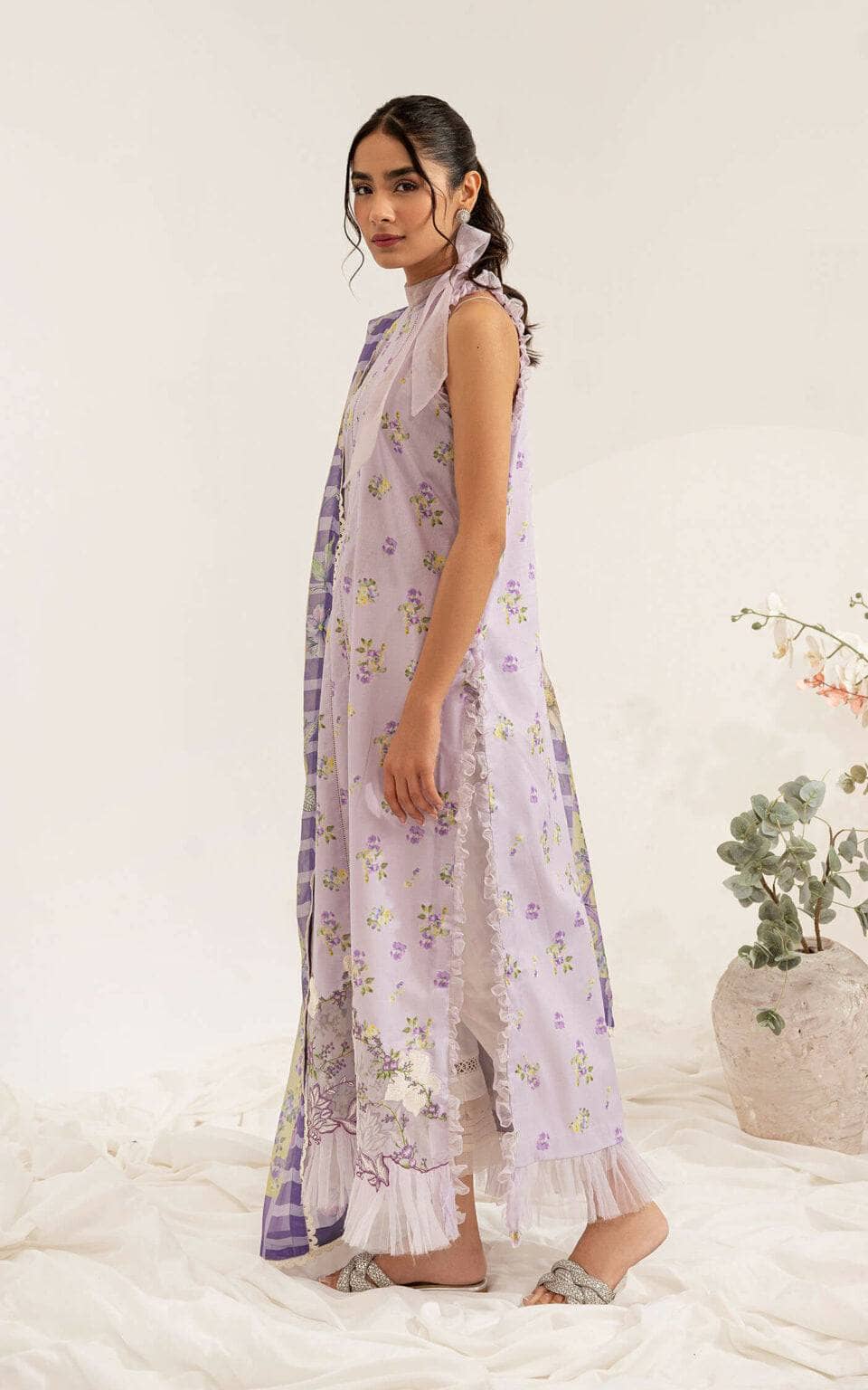 img_asifa_and_nabeel_lawn_23_awwal_boutique