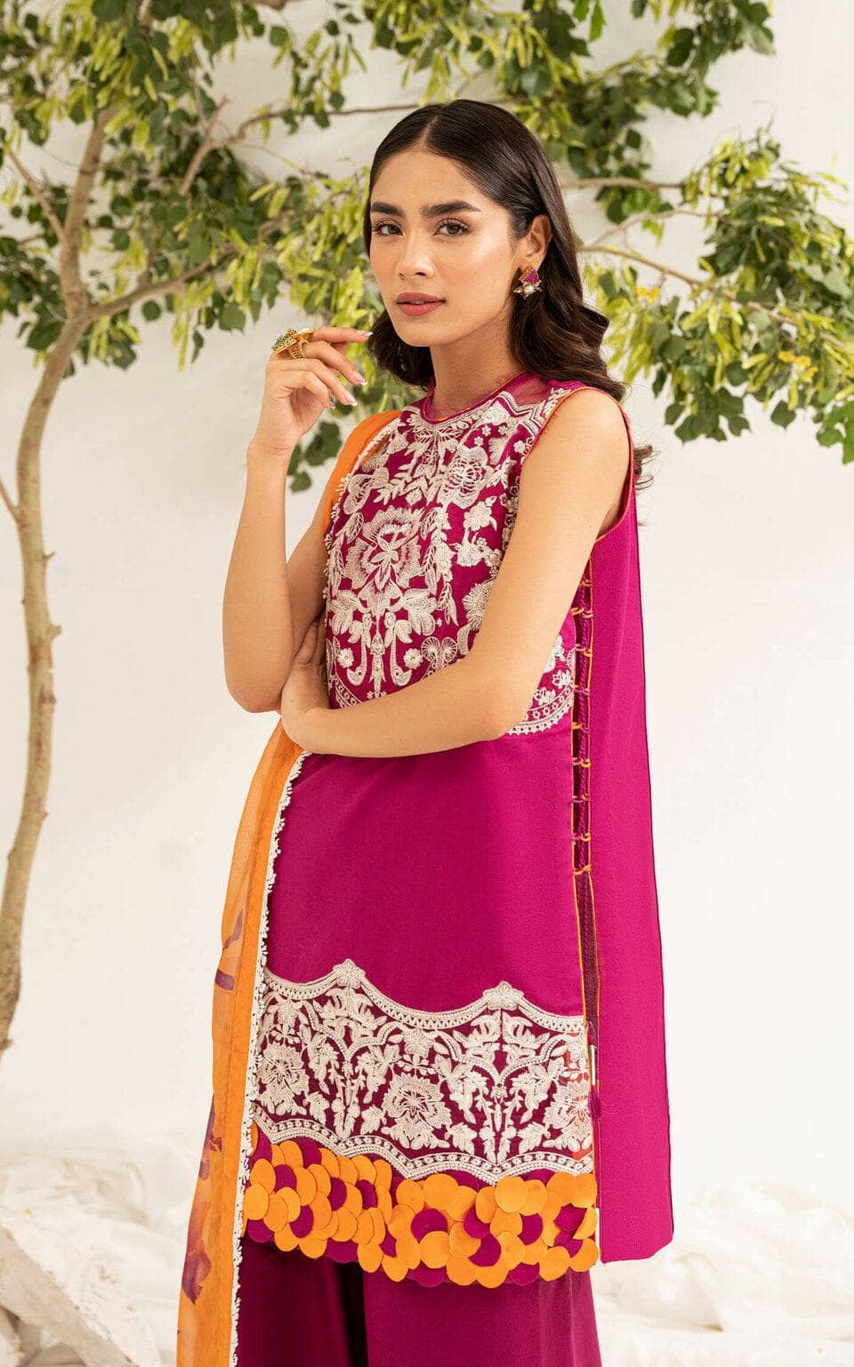 img_asifa_and_nabeel_lawn_23_awwal_boutique