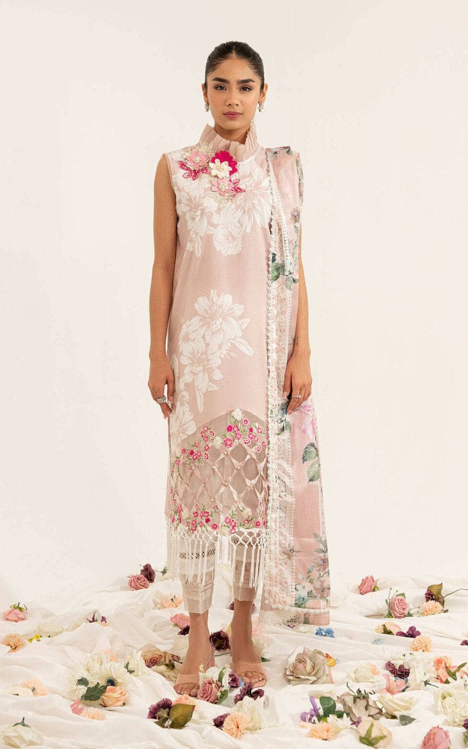 img_asifa_and_nabeel_lawn_23_awwal_boutique