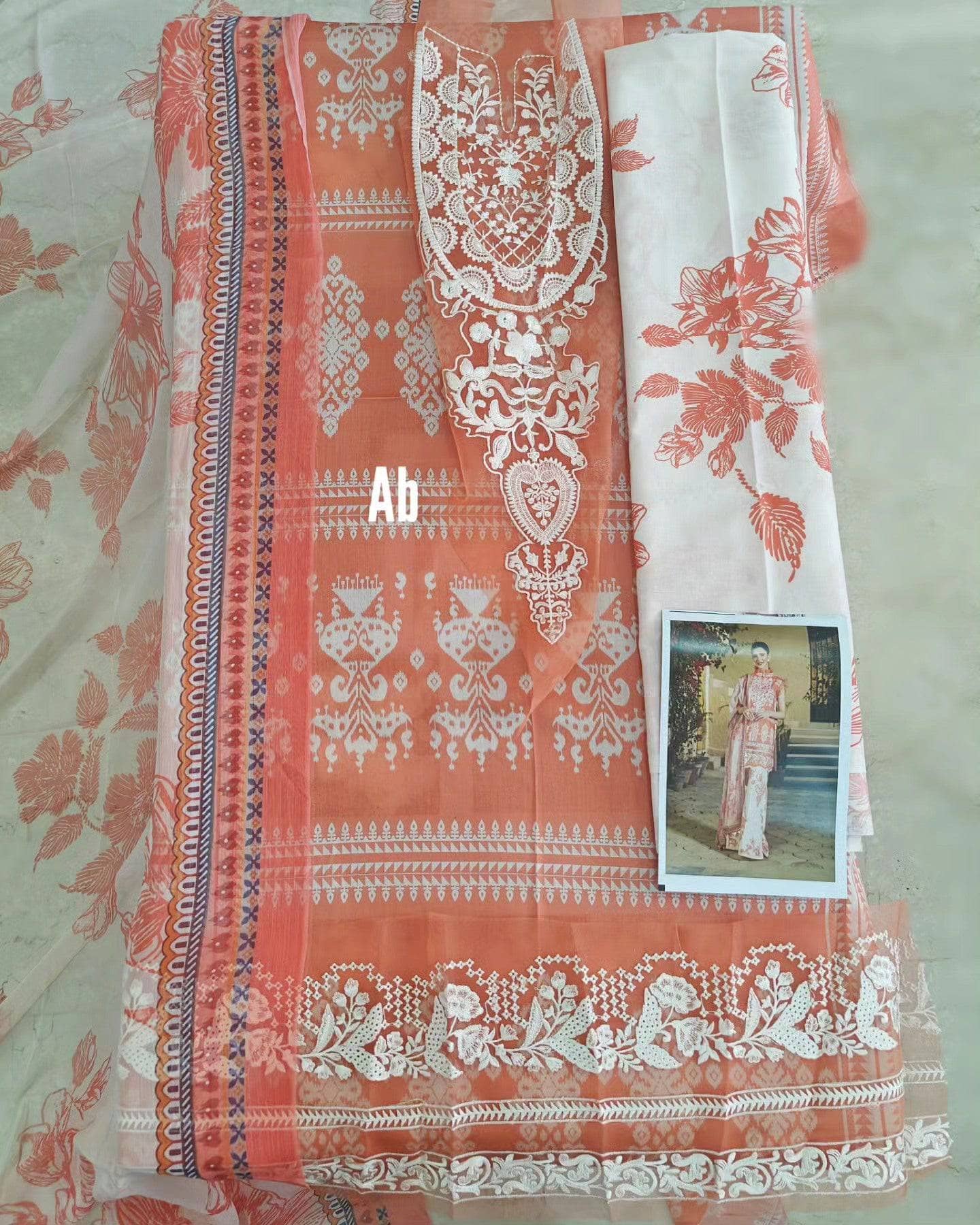 img_asifa_and_nabeel_lawn_awwal_boutique