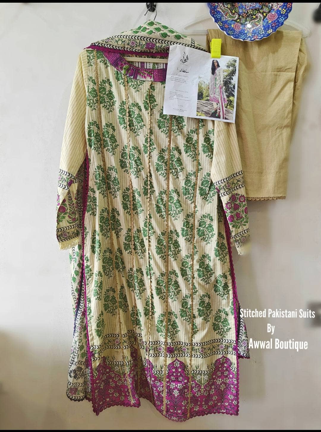 img_stitched_pakistani_suits_awwal_boutique