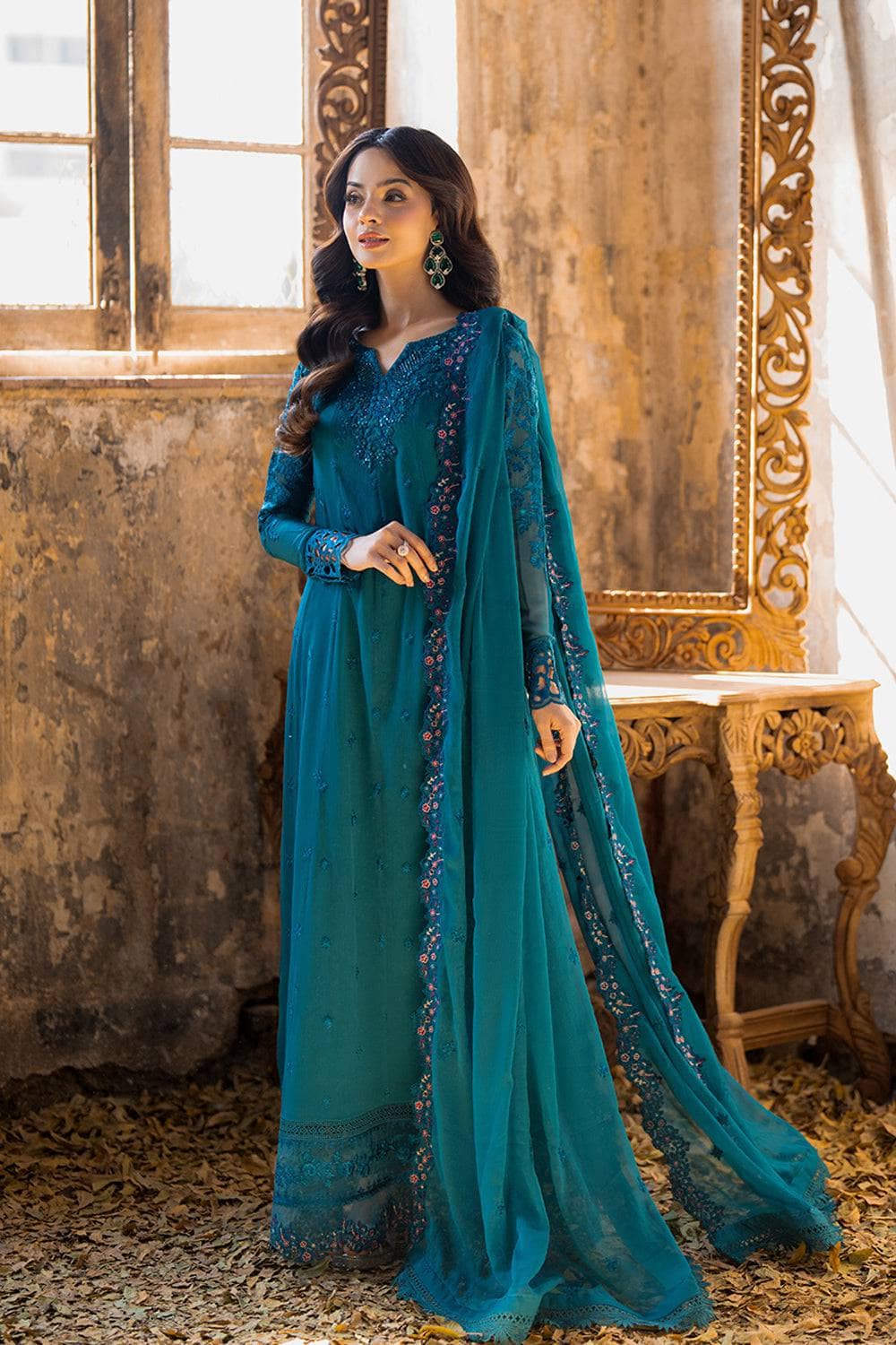 img_azure_ensemble_festive_collection