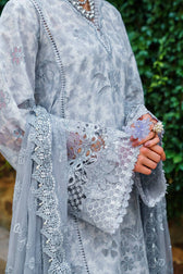 img_baroque_swiss_voil_24_awwal_boutique