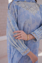 img_baroque_lawn_23_awwal_boutique