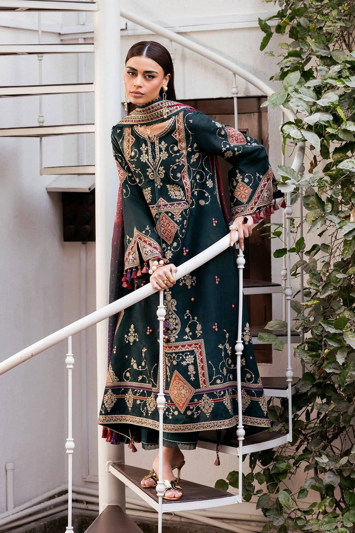 Jazmin Shahkaar Lawn/SL26-D03/Tissue Silk Dupatta