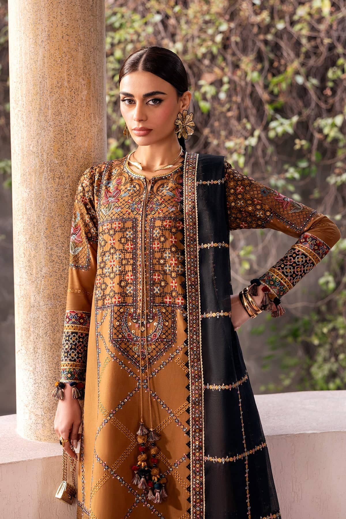 Jazmin Shahkaar Lawn/SL26-D05/Embroideried Dupatta